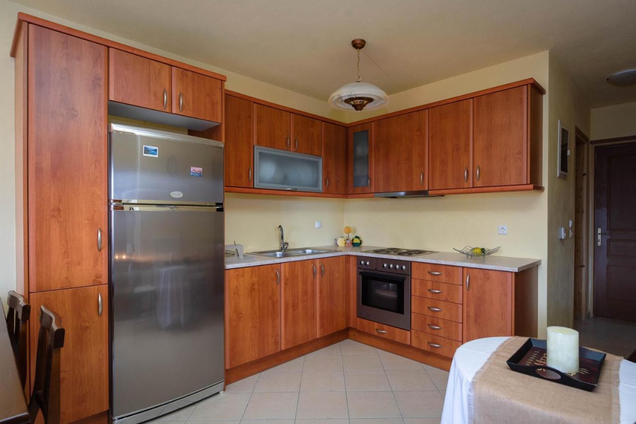 Meli Apartments Αράχωβα Εξωτερικό φωτογραφία