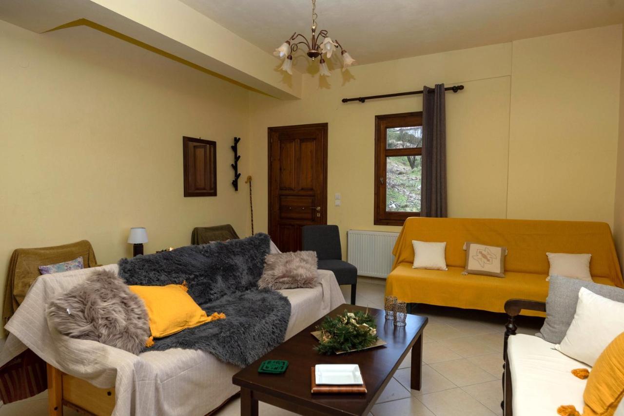 Meli Apartments Αράχωβα Εξωτερικό φωτογραφία