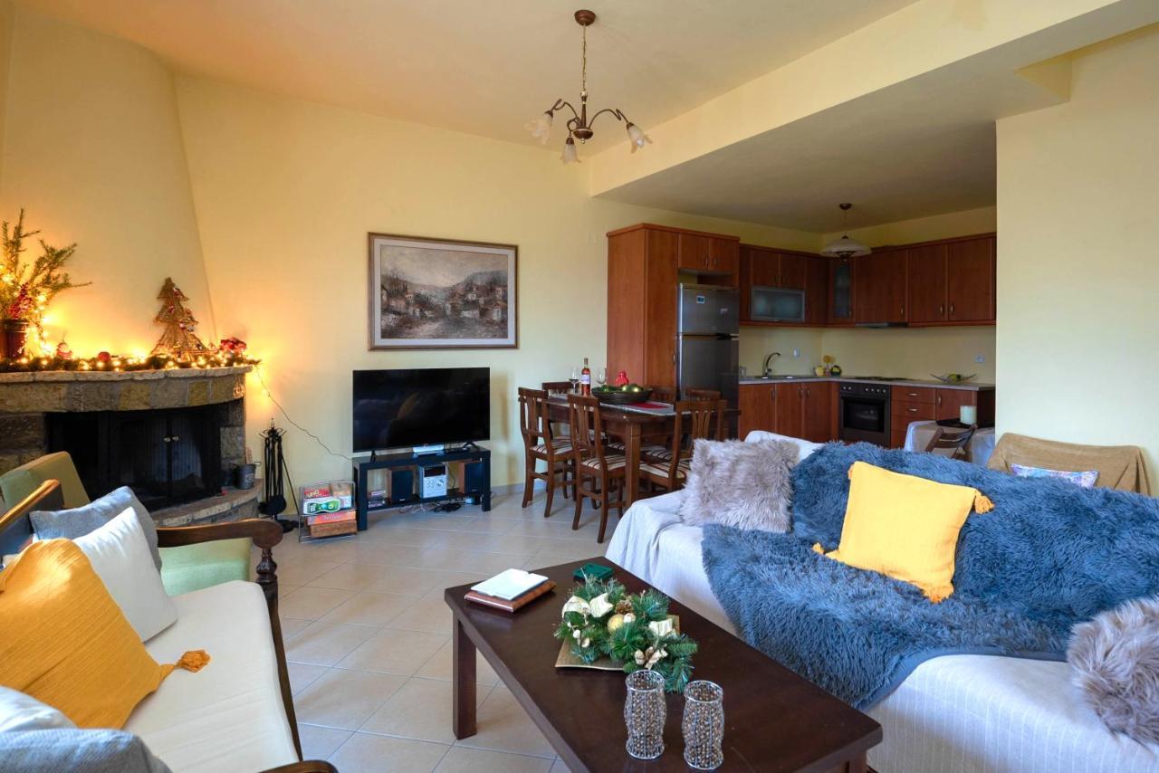 Meli Apartments Αράχωβα Εξωτερικό φωτογραφία